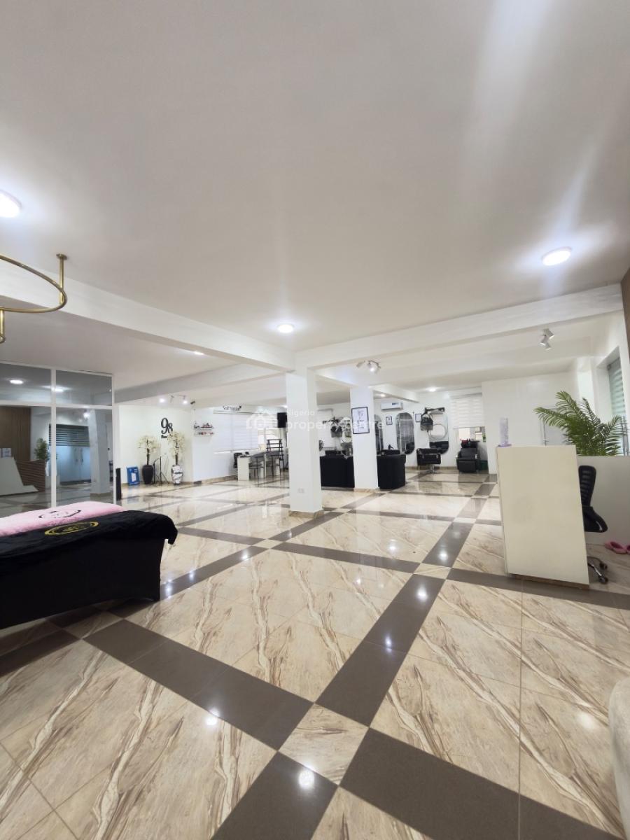 Fully Furnished & Equipped Saloon and Spa., Jahi, Jahi, Abuja, Plaza / Complex / Mall for Rent