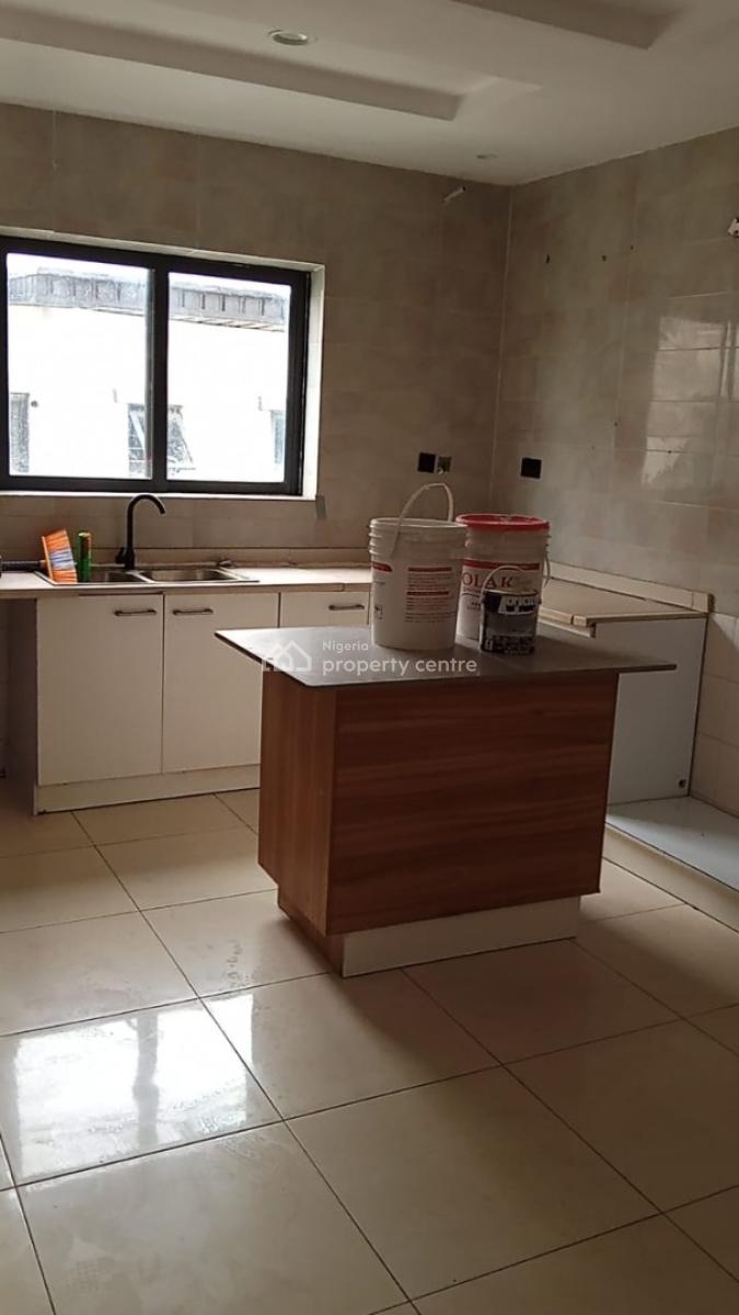 3bedroom with Bq, Brown Stone Estate, Ikate, Lekki, Lagos, Flat / Apartment for Rent