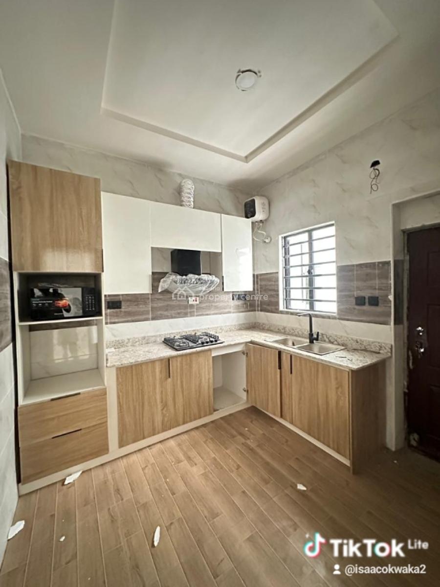 a Lovely 2bedroom Apartment in a Serene Environment, Ilaje Mobile Road, Ajah, Lagos, Flat / Apartment for Rent