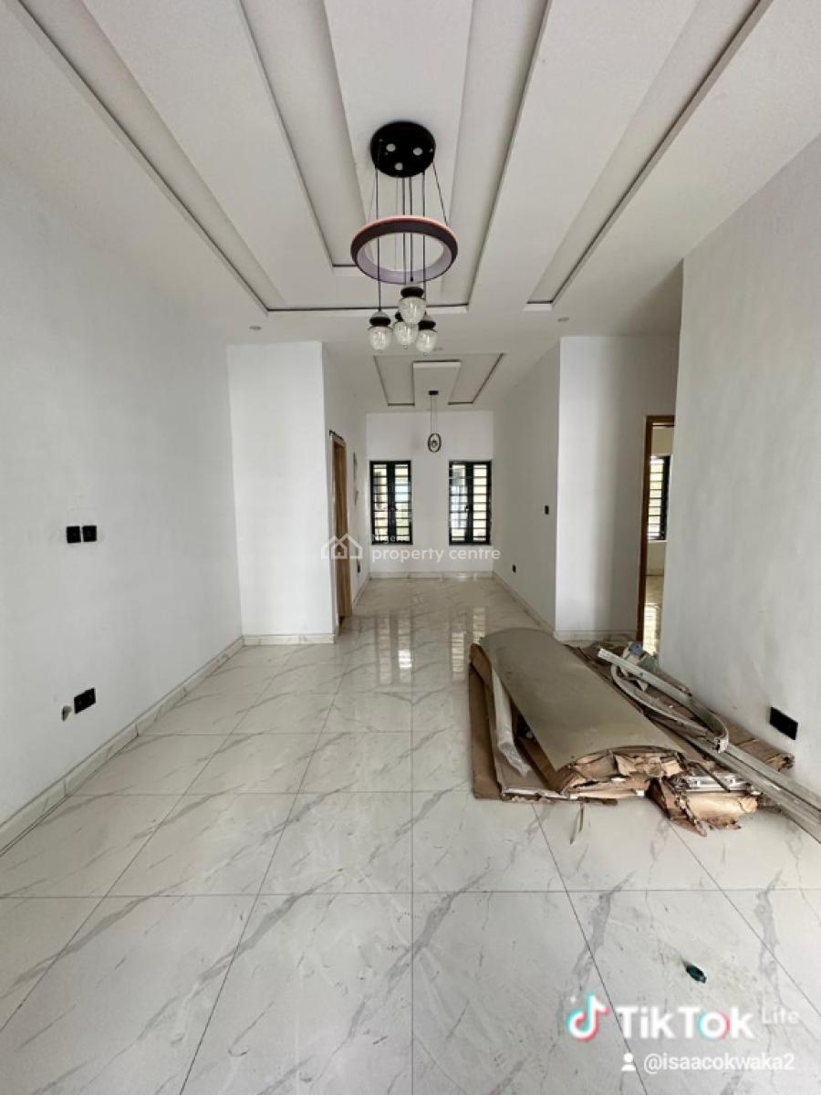 a Lovely 2bedroom Apartment in a Serene Environment, Ilaje Mobile Road, Ajah, Lagos, Flat / Apartment for Rent