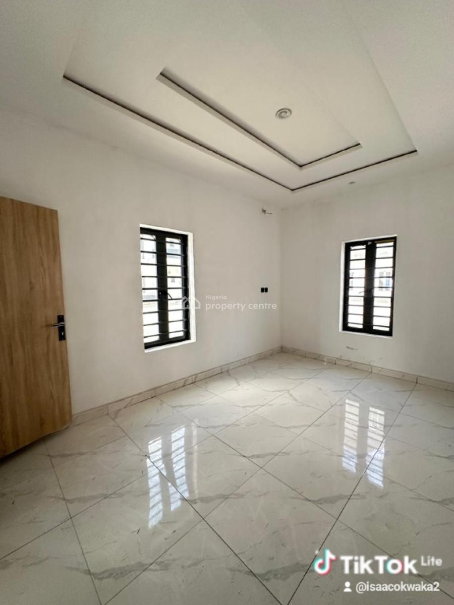 a Lovely 2bedroom Apartment in a Serene Environment, Ilaje Mobile Road, Ajah, Lagos, Flat / Apartment for Rent