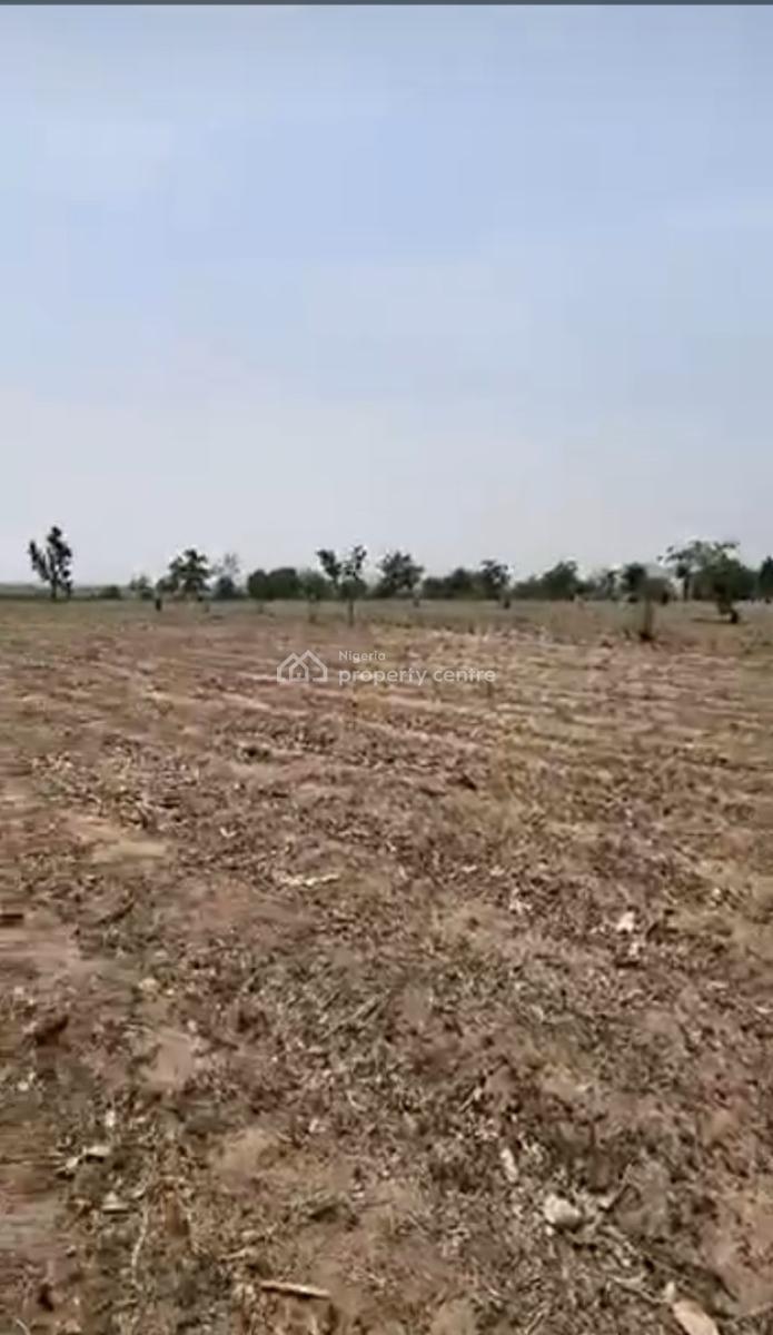 65 Hectares of Land in Idu, Idu, Idu Industrial, Abuja, Residential Land for Sale