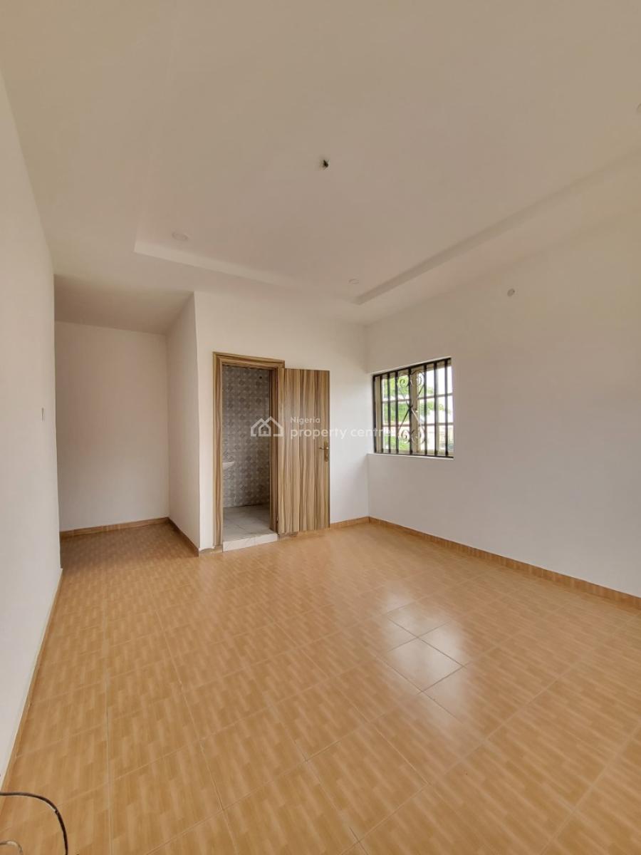 Luxury Three Bedroom Apartment, Mobil Road, Ilaje, Ajah, Lagos, Flat / Apartment for Rent