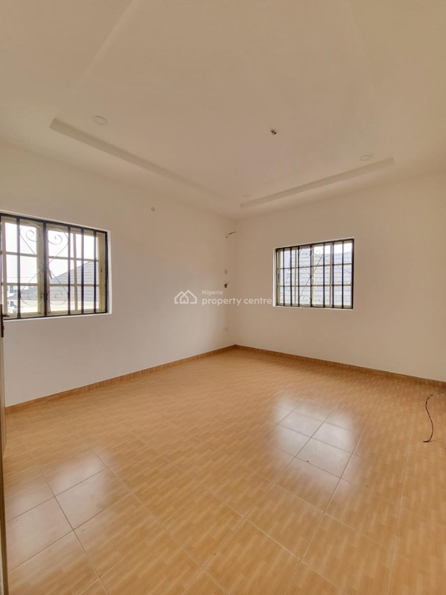Luxury Three Bedroom Apartment, Mobil Road, Ilaje, Ajah, Lagos, Flat / Apartment for Rent