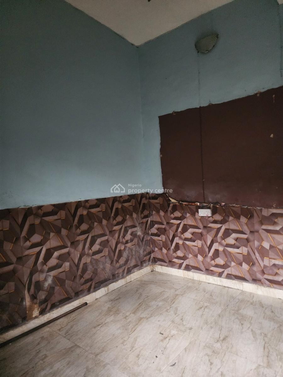 a Standard Miniflat Available in a Serene Area, Alagomeji, Alagomeji, Yaba, Lagos, Mini Flat (room and Parlour) for Rent