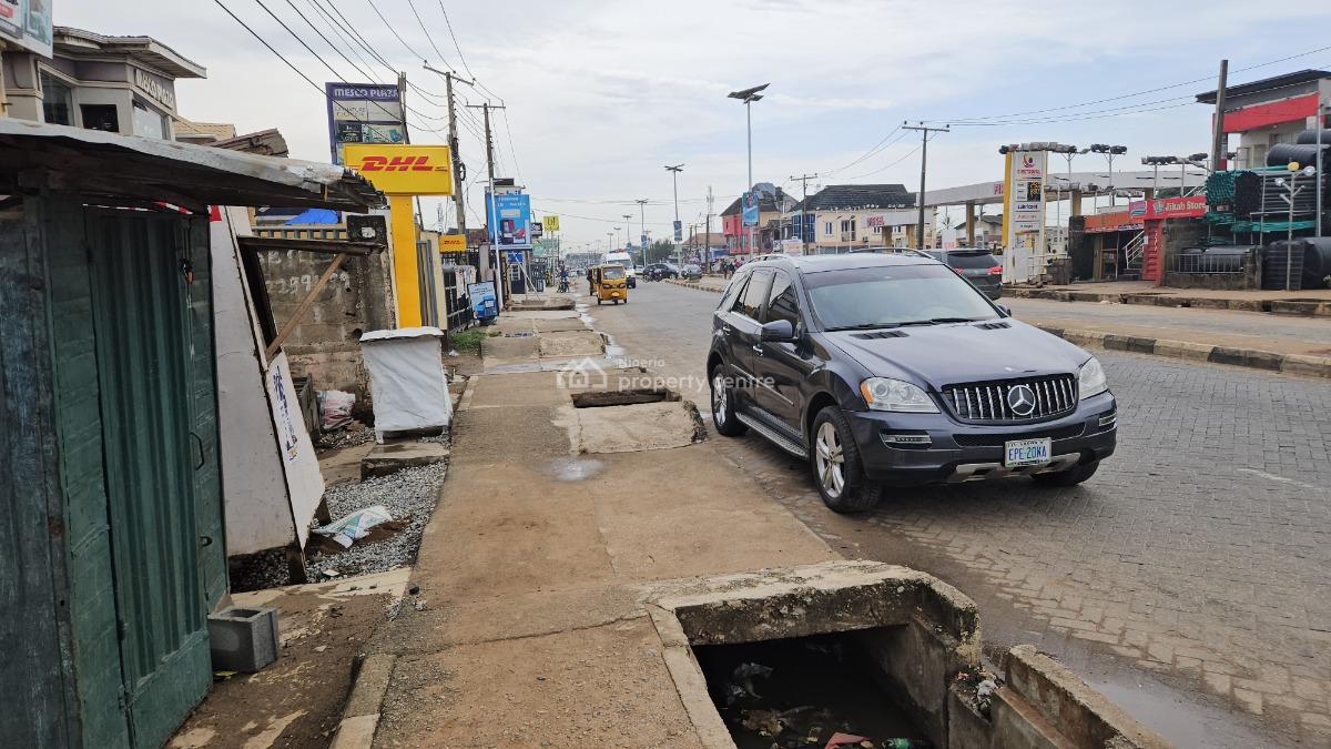 Half Plot of Land 60ft By 60ft Facing Ipaja Express Road,ipaja Lagos, Fatolu-olude B/stop, Ipaja, Lagos, Mixed-use Land for Sale