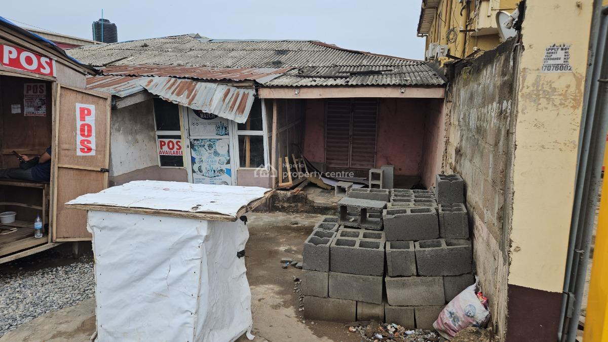 Half Plot of Land 60ft By 60ft Facing Ipaja Express Road,ipaja Lagos, Fatolu-olude B/stop, Ipaja, Lagos, Mixed-use Land for Sale