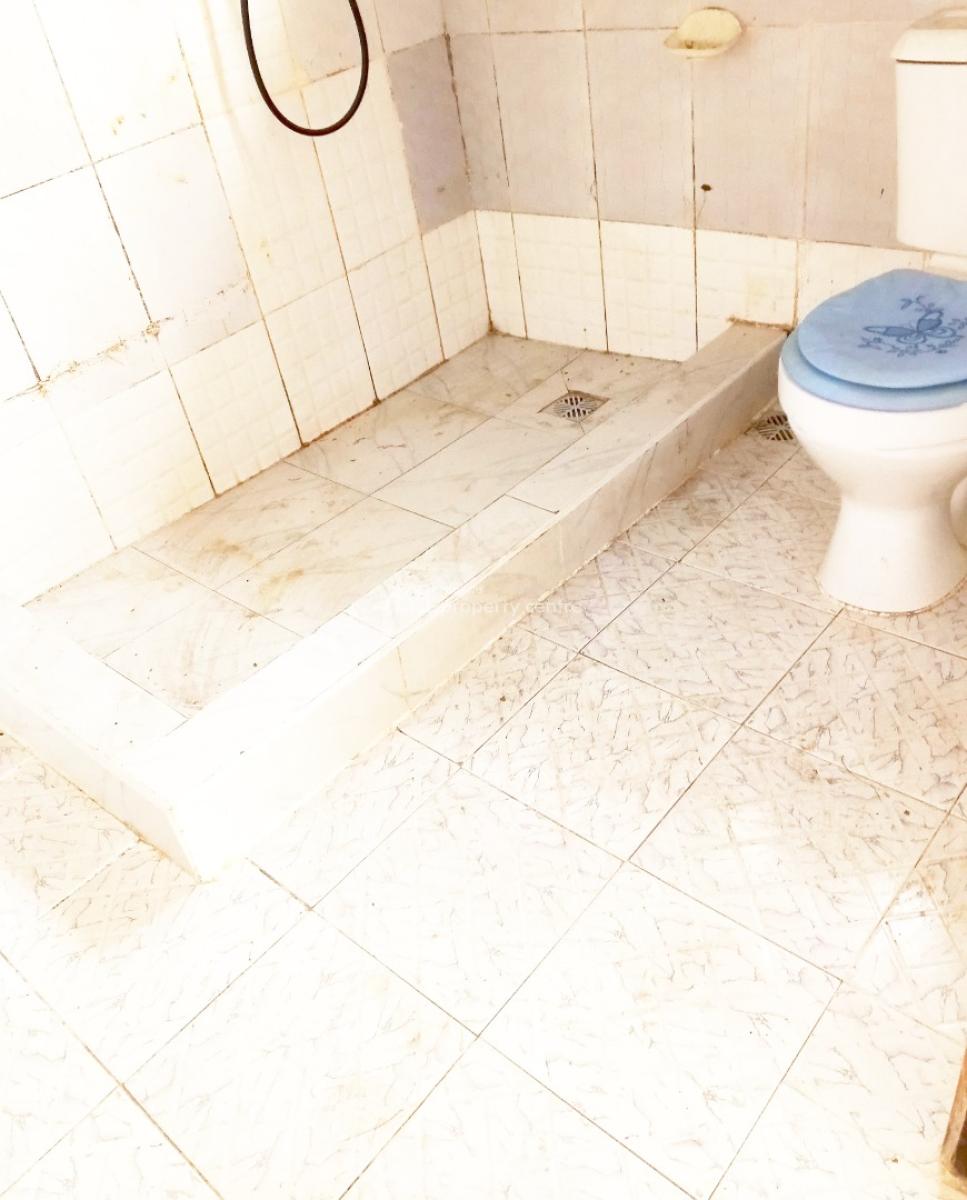 Nice and Standard Spacious 3bedroom Flat, Serene and Secure Compound Off Golf Road Lakowe Lagos, Lakowe, Ibeju Lekki, Lagos, Flat / Apartment for Rent