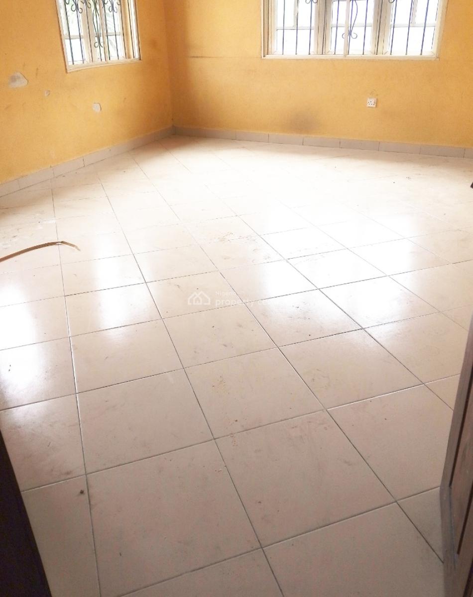 Nice and Standard Spacious 3bedroom Flat, Serene and Secure Compound Off Golf Road Lakowe Lagos, Lakowe, Ibeju Lekki, Lagos, Flat / Apartment for Rent
