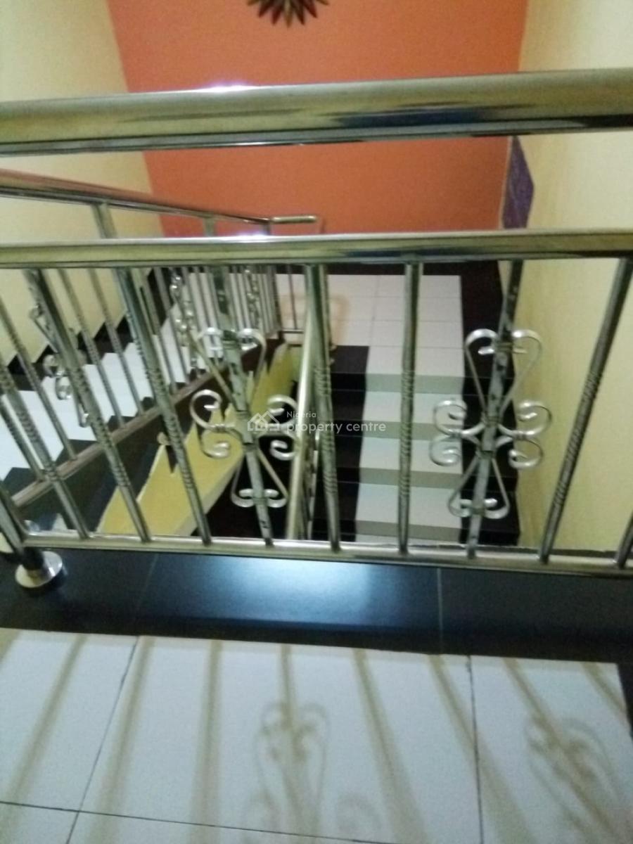 6 Bedrooms Fully Detached House on 500sqms Land, Pinnock Beach Estate, Osapa, Lekki, Lagos, Detached Duplex for Sale