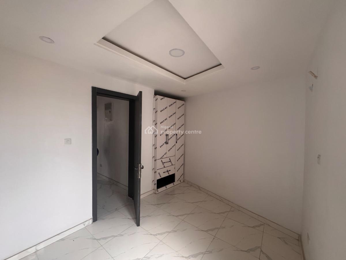 Newly Built 5-bedroom Duplex + Bq & Gatehouse in a Flood-free Estate, Newly Built 5-bedroom Duplex + Bq & Gatehouse in a Flood-free Estate, Maryland, Lagos, Terraced Duplex for Sale
