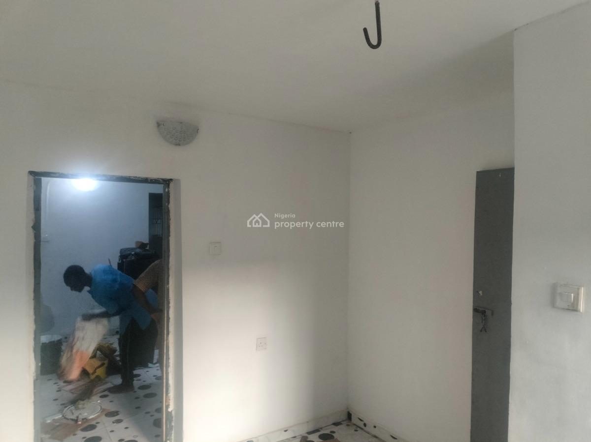 Standard Mini Flat with 2 Toilets,clean Water and Constant Light, Accesible to.everywhere, Alapere, Ketu, Lagos, Mini Flat (room and Parlour) for Rent