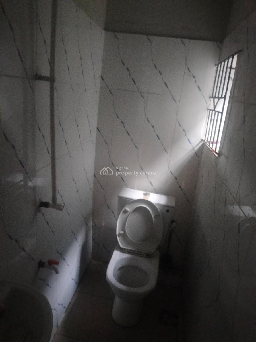 Standard Mini Flat with 2 Toilets,clean Water and Constant Light, Accesible to.everywhere, Alapere, Ketu, Lagos, Mini Flat (room and Parlour) for Rent