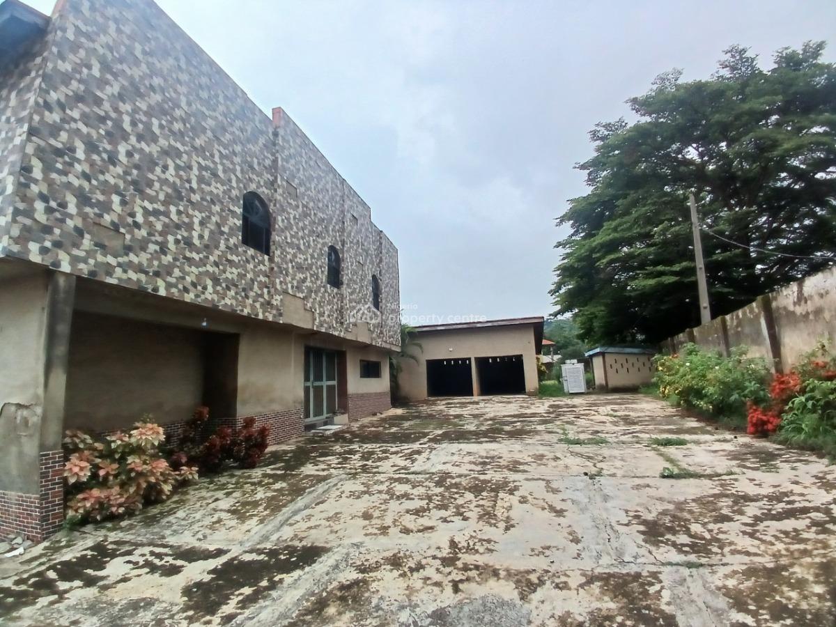 Duplex with Bungalow on About 3400sm Land, Agodi Gra, Agodi, Ibadan, Oyo, Detached Duplex for Sale
