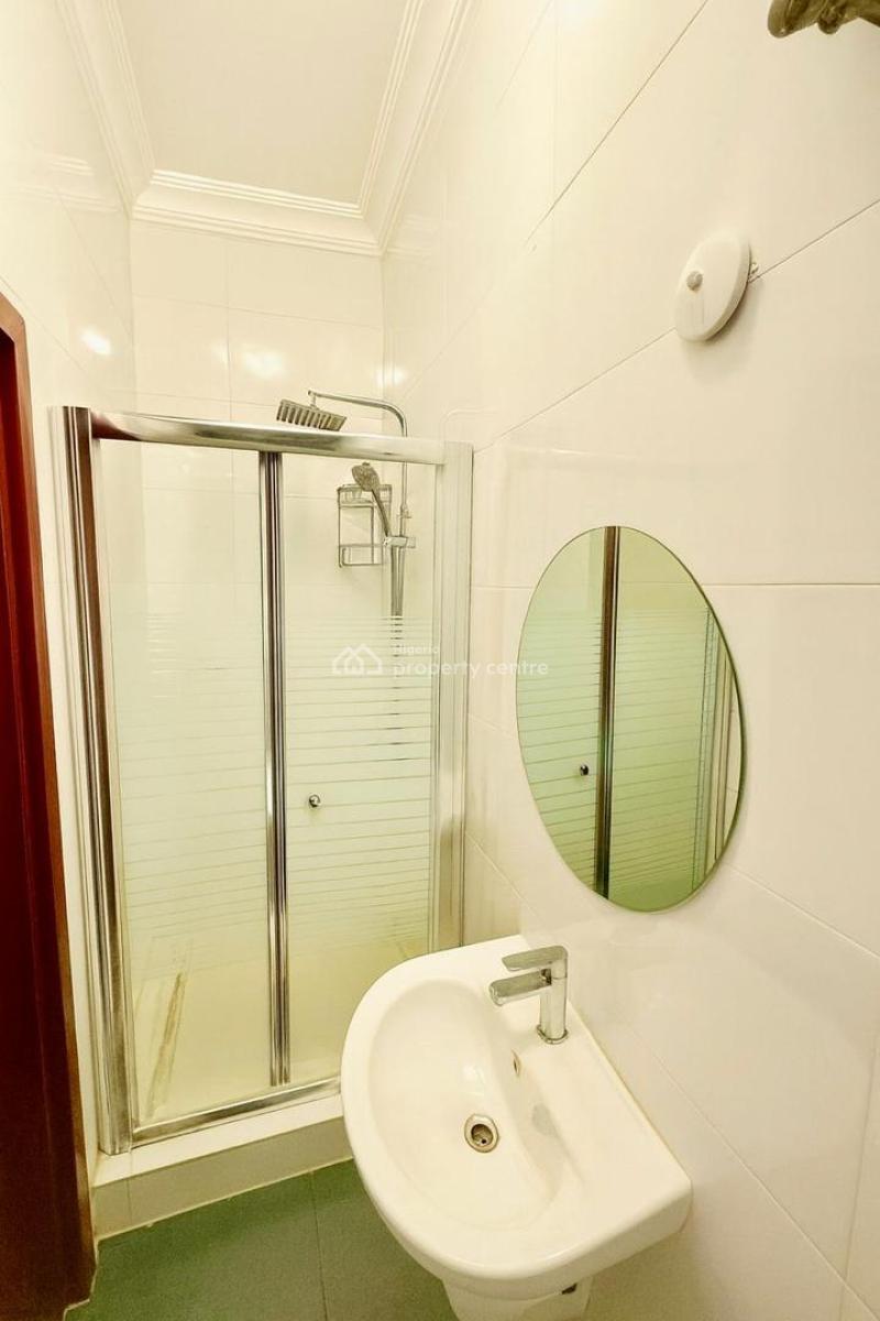 Luxury 2 Bedroom Furnished Apartment, Off Admiralty Way, Lekki Phase 1, Lekki, Lagos, Flat / Apartment for Rent