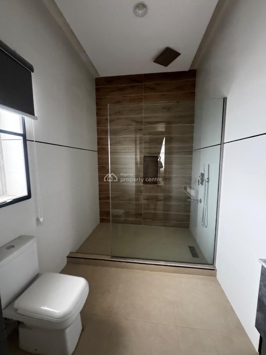 Stylish Spacious Newly Built 3 Bedrooms Apartments, Guzape District, Abuja, Flat / Apartment for Sale