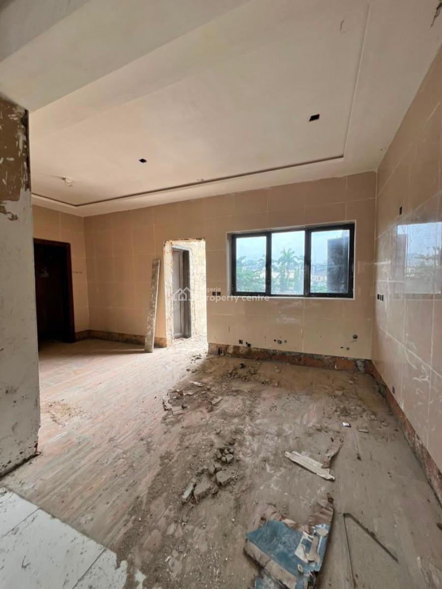 Majestic 4bedroom Maisonette Home, Victoria Island (vi), Lagos, Flat / Apartment for Sale