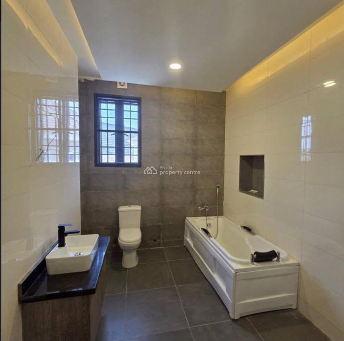 Luxury 5 Bedrooms Terrace Duplex and a Bq, Dawaki, Gwarinpa, Abuja, Terraced Duplex for Sale