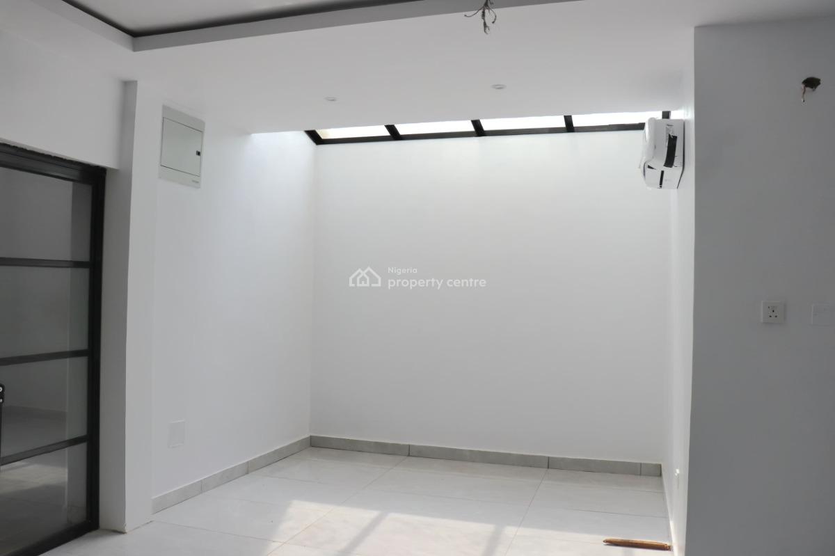 4 Bedroom Duplex with Swimming Pool and Bq, Ikoyi, Ikoyi, Lagos, Terraced Duplex for Sale