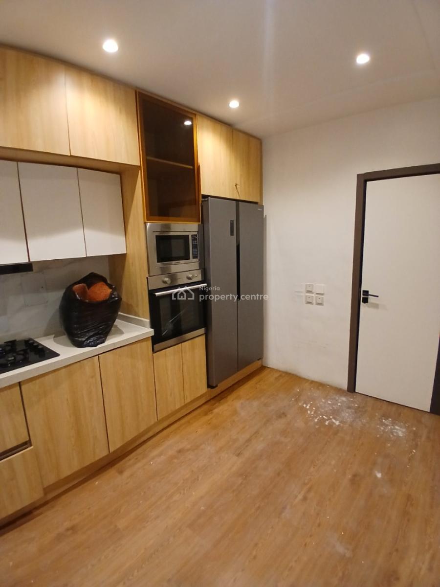 2, Lekki Phase 1, Lekki, Lagos, Flat / Apartment for Rent
