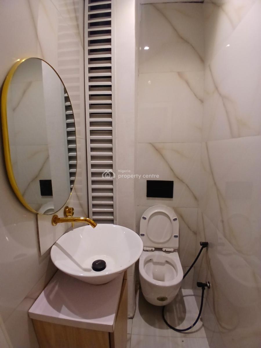 2, Lekki Phase 1, Lekki, Lagos, Flat / Apartment for Rent