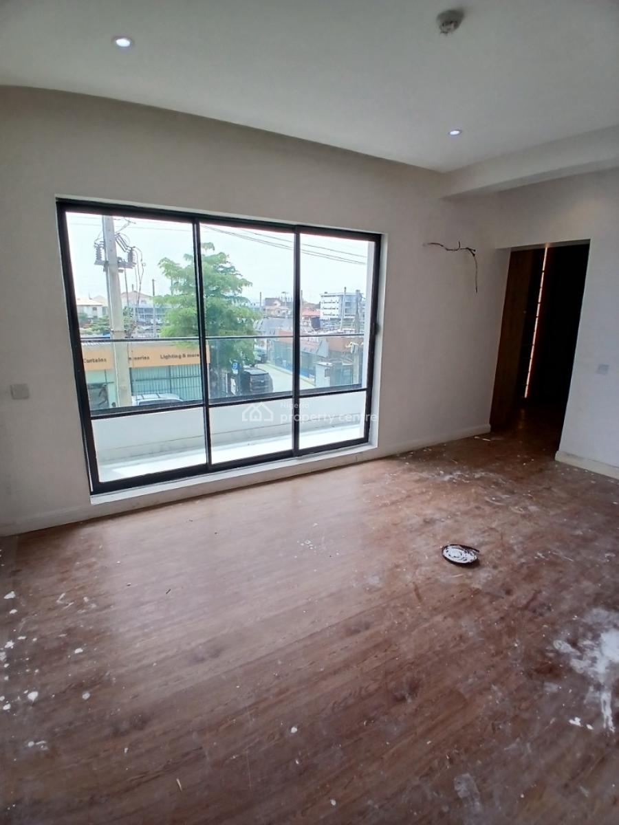 2, Lekki Phase 1, Lekki, Lagos, Flat / Apartment for Rent