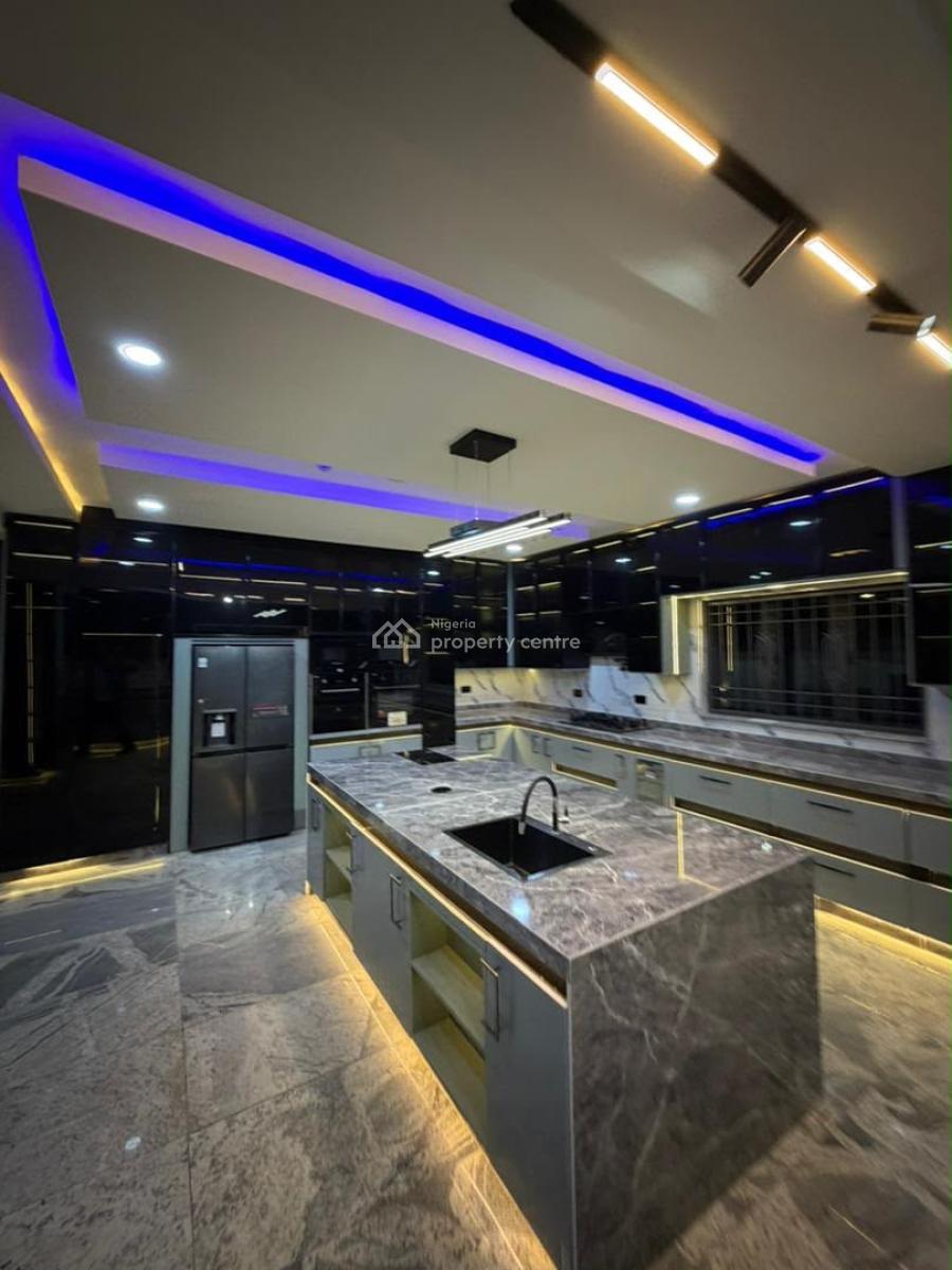 Smart and Comtemporary 9bedroom Mansion with 4sitting Room and  Guest, Guzape, Guzape District, Abuja, Detached Duplex for Sale