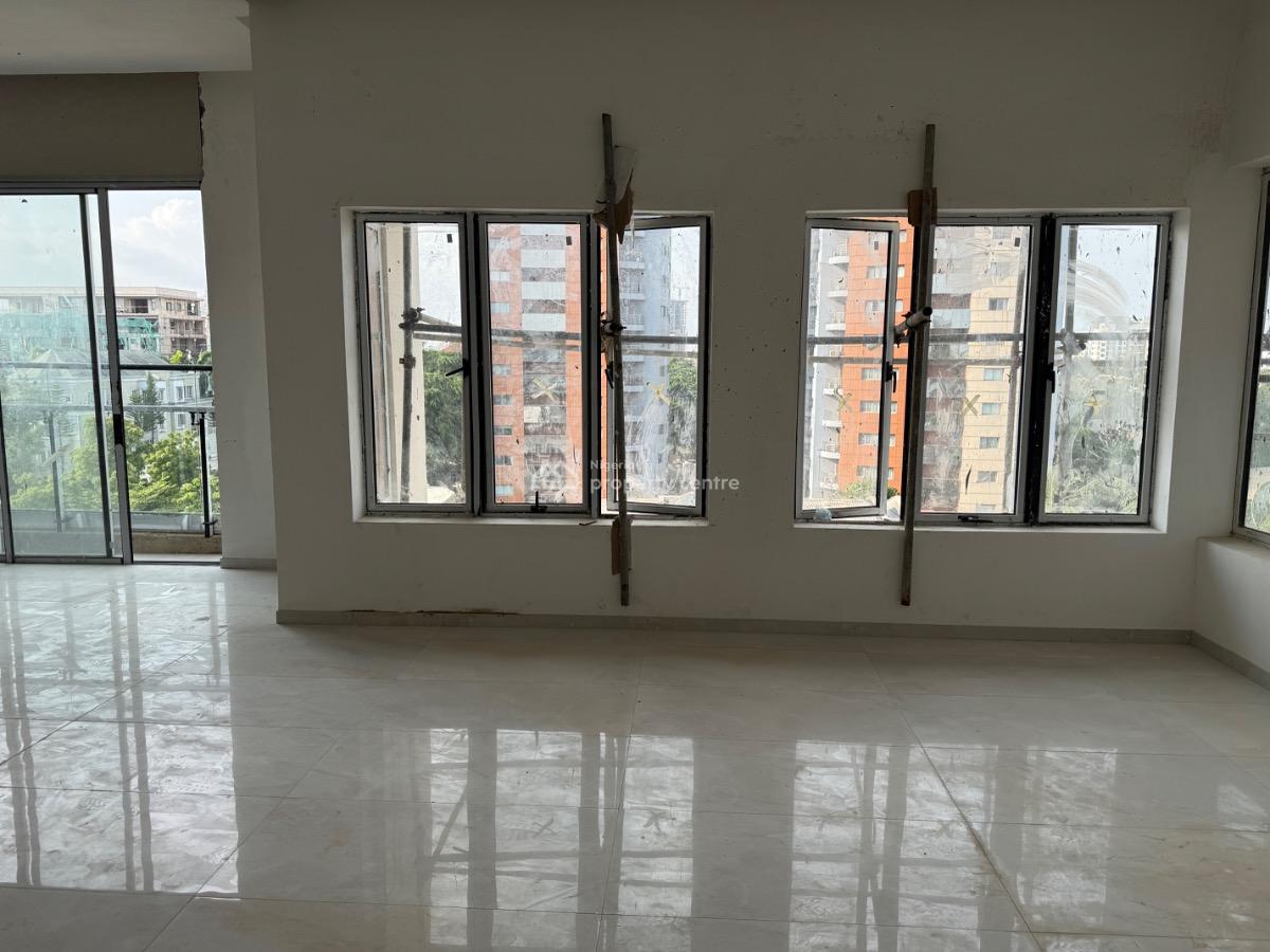 Luxury 4 Bedroom Maisonettes, Mekunwen Road, Ikoyi, Lagos, Flat / Apartment for Rent