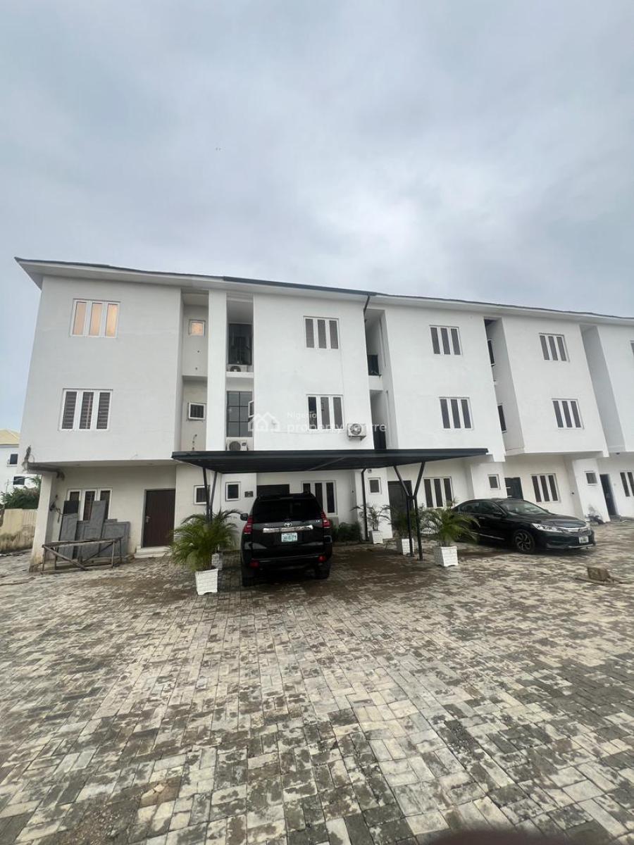 Nice Ensuit 4bedrooms Duplex 2living Rooms, Guzape District, Abuja, Terraced Duplex for Rent