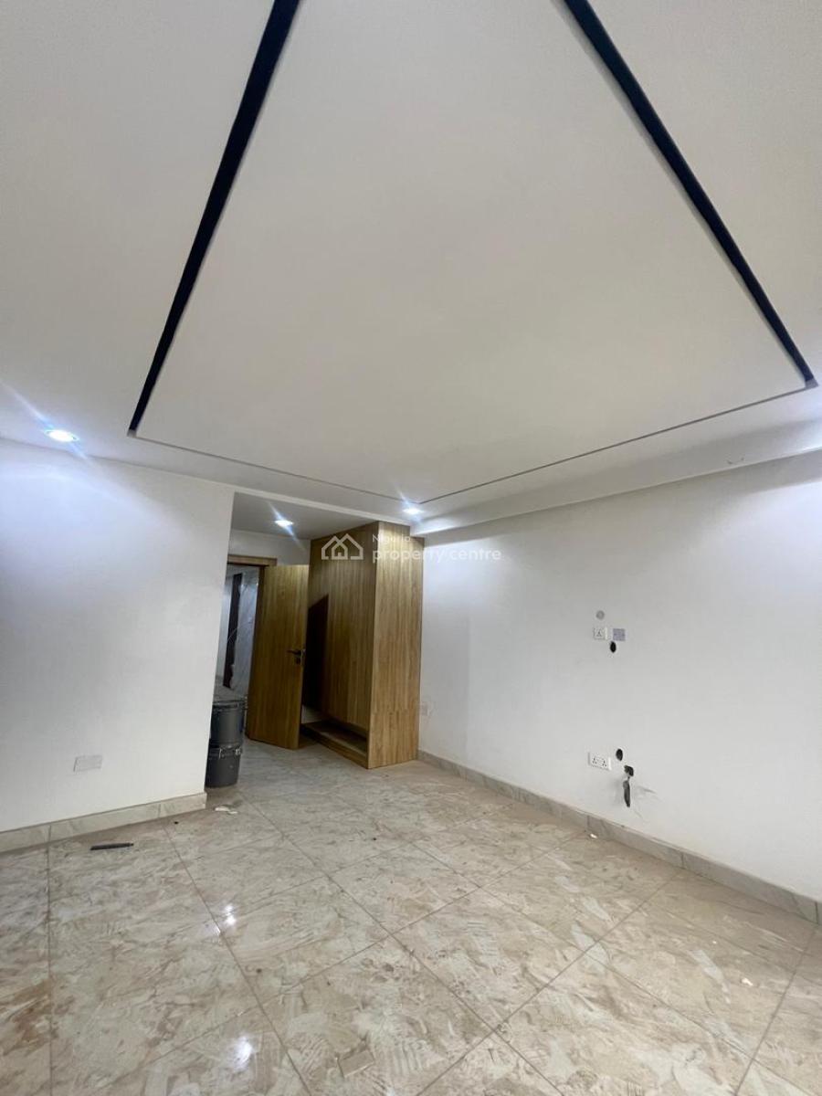 Nice Ensuit 4bedrooms Duplex 2living Rooms, Guzape District, Abuja, Terraced Duplex for Rent