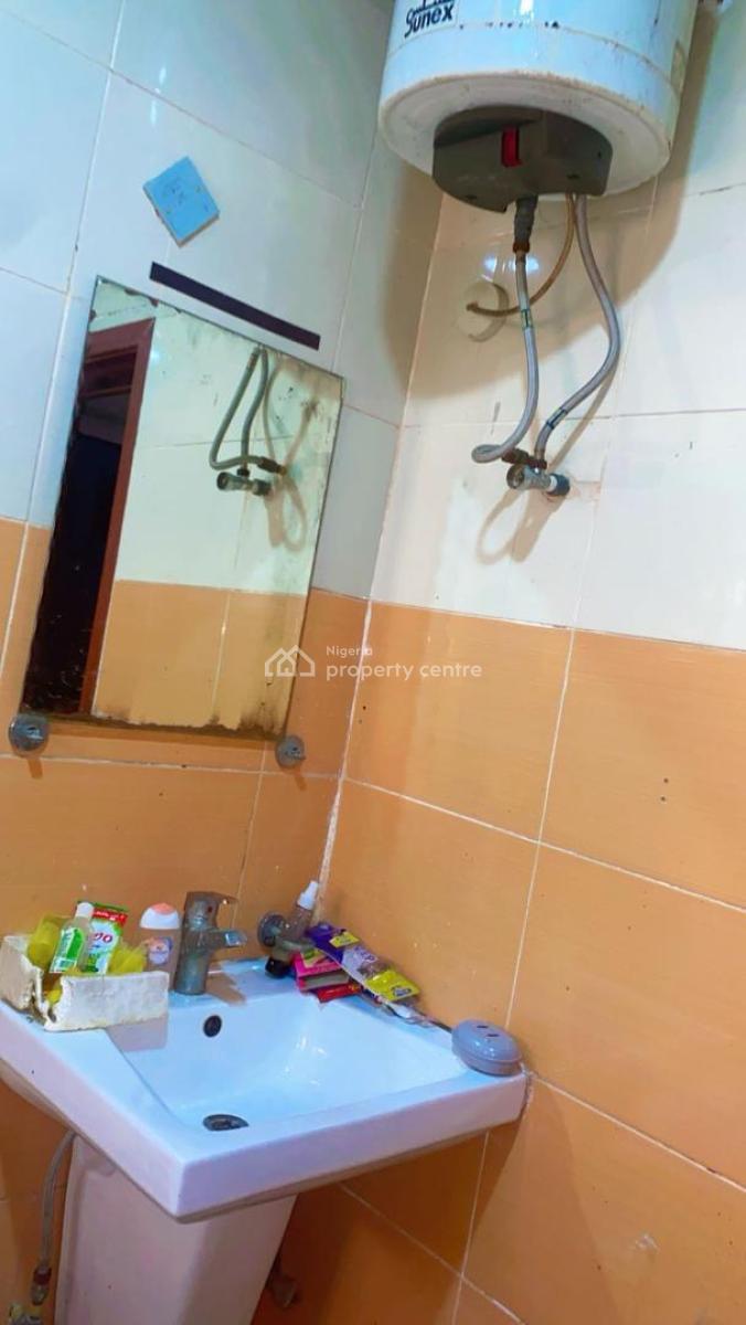 a Master Bedroom Furnished in Shared Apartment 6 Months, Oba Elegushi Housing Estate Mobil Road Ilaje, Lekki, Lagos, Self Contain (single Rooms) for Rent