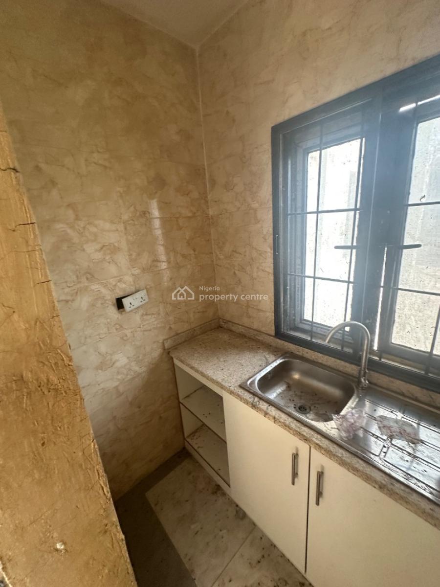 a Standard Room Self Contain Apartment in a Decent Location, 5 Minutes Drive From Bannex, Mabushi, Abuja, Self Contain (single Rooms) for Rent