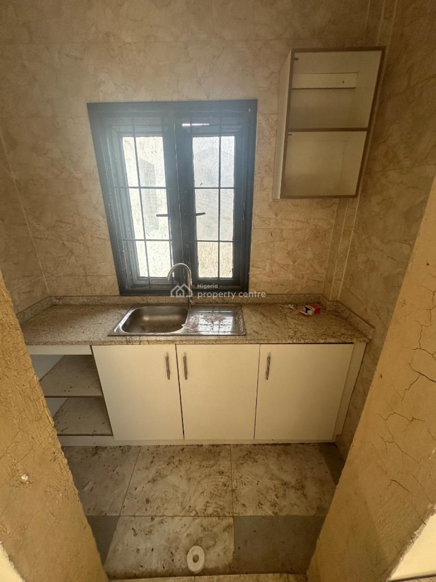 a Standard Room Self Contain Apartment in a Decent Location, 5 Minutes Drive From Bannex, Mabushi, Abuja, Self Contain (single Rooms) for Rent
