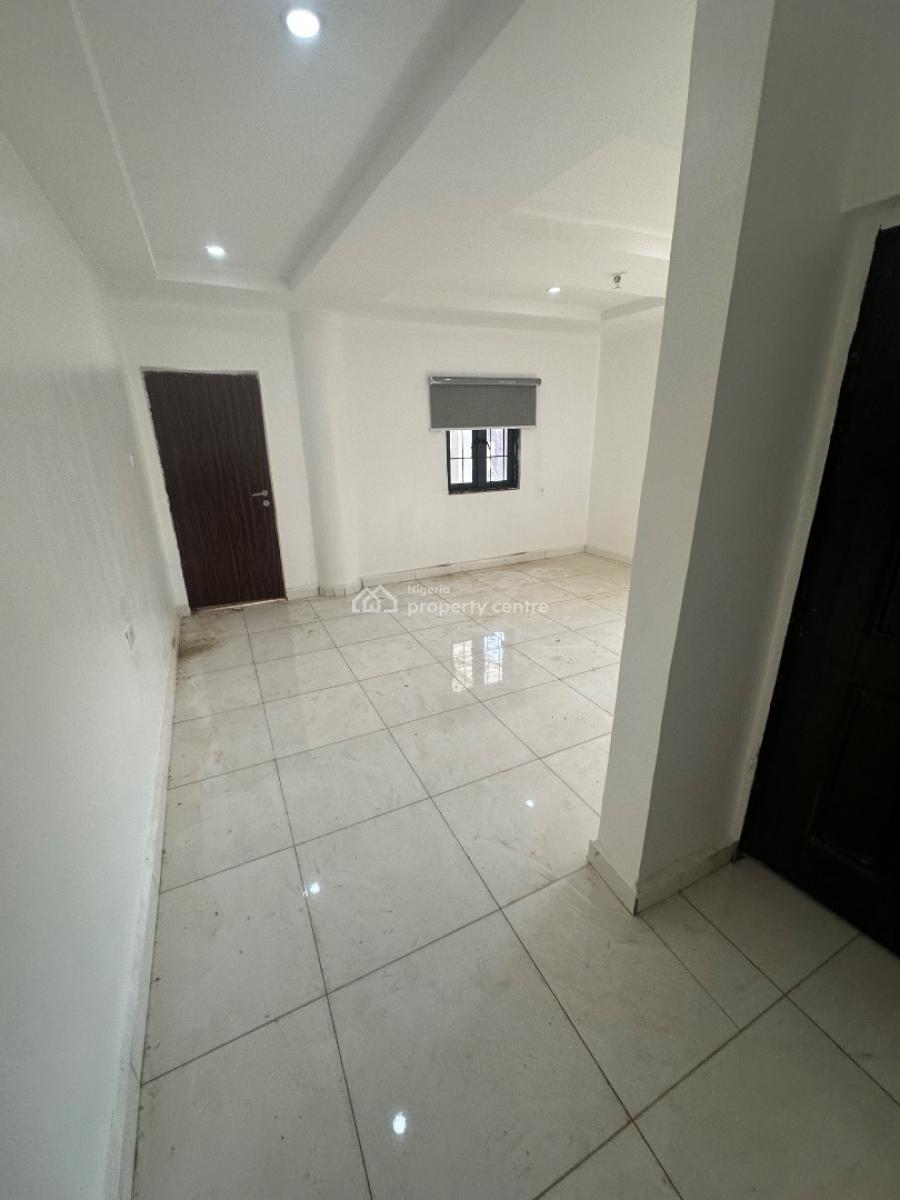Brand New One Bedroom Apartment in a Sweet Location, 5 Minutes Drive From Bannex Wuse2, Mabushi, Abuja, Block of Flats for Sale
