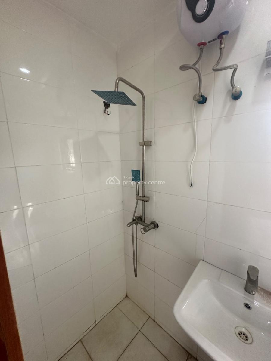 Brand New One Bedroom Apartment in a Sweet Location, 5 Minutes Drive From Bannex Wuse2, Mabushi, Abuja, Block of Flats for Sale