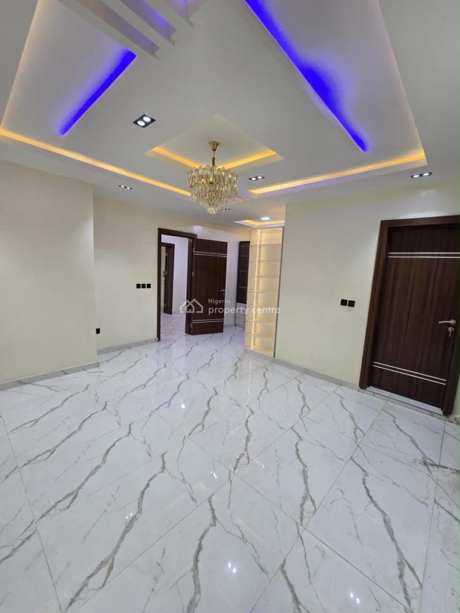 Exquisitely Built 4-bedroom Duplex with Bq in a Secure Estate Gbagada, Exquisitely Built 4-bedroom Duplex with Bq in a Secure Estate Gbagada, Gbagada, Lagos, Semi-detached Duplex for Sale