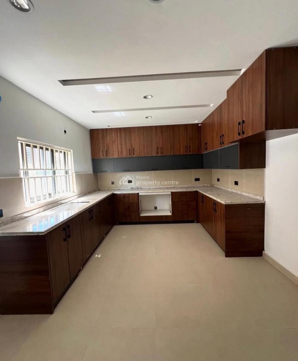 3 Bedroom Semi-detached Duplex+bq, Apo, Abuja, Semi-detached Duplex for Rent