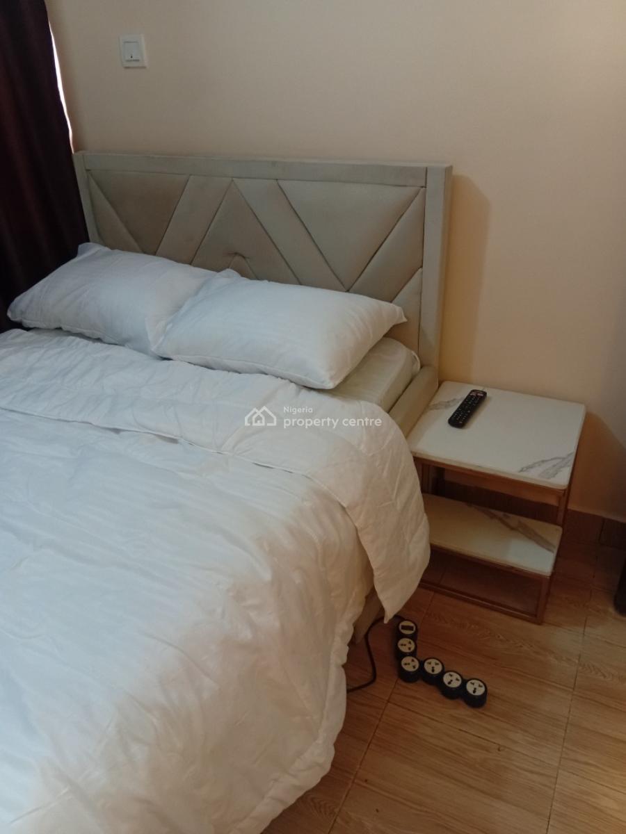 Single Room Apartment with 24/7 Power & Wifi, Alagomeji, Yaba, Lagos, Self Contain (single Rooms) Short Let