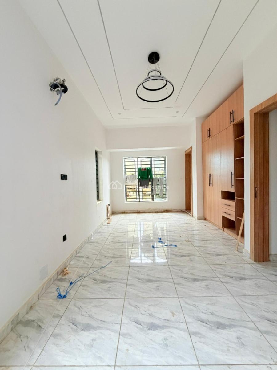 4-bedroom Terrace Residence with Private Bq, Ikeja Gra, Ikeja, Lagos, Terraced Duplex for Sale
