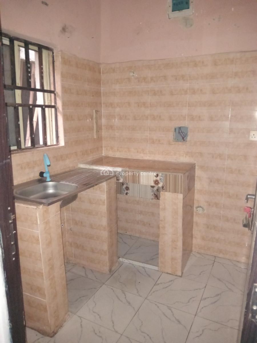 Big Room Self-contained Upstairs, Ogombo, Ajah, Lagos, Self Contain (single Rooms) for Rent