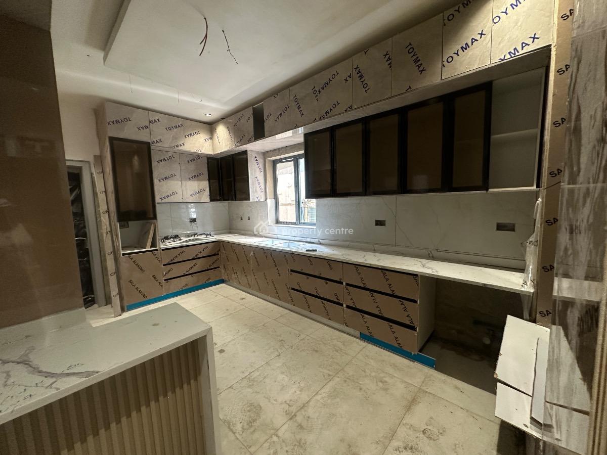 Luxury 3bedroom Maisonette, Lekki 1, Lagos, Lekki Phase 1, Lekki, Lagos, Flat / Apartment for Sale