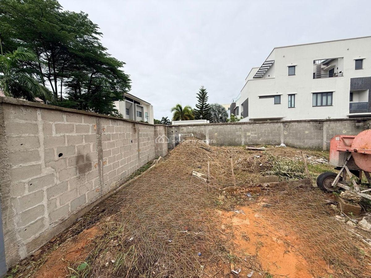 2,500sqm Land Fenced Round. The Last Plot, Banana Island, Ikoyi, Lagos, Land for Sale