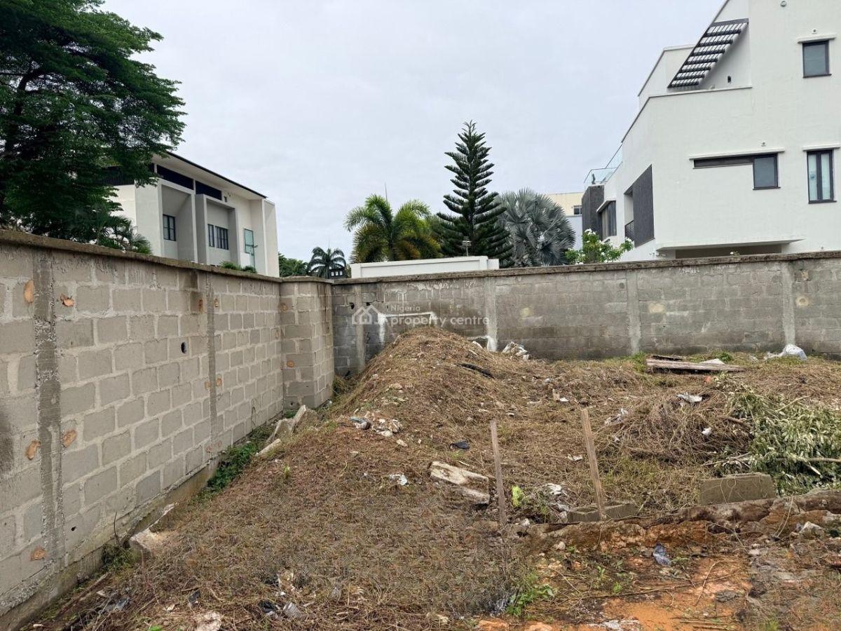 2,500sqm Land Fenced Round. The Last Plot, Banana Island, Ikoyi, Lagos, Land for Sale
