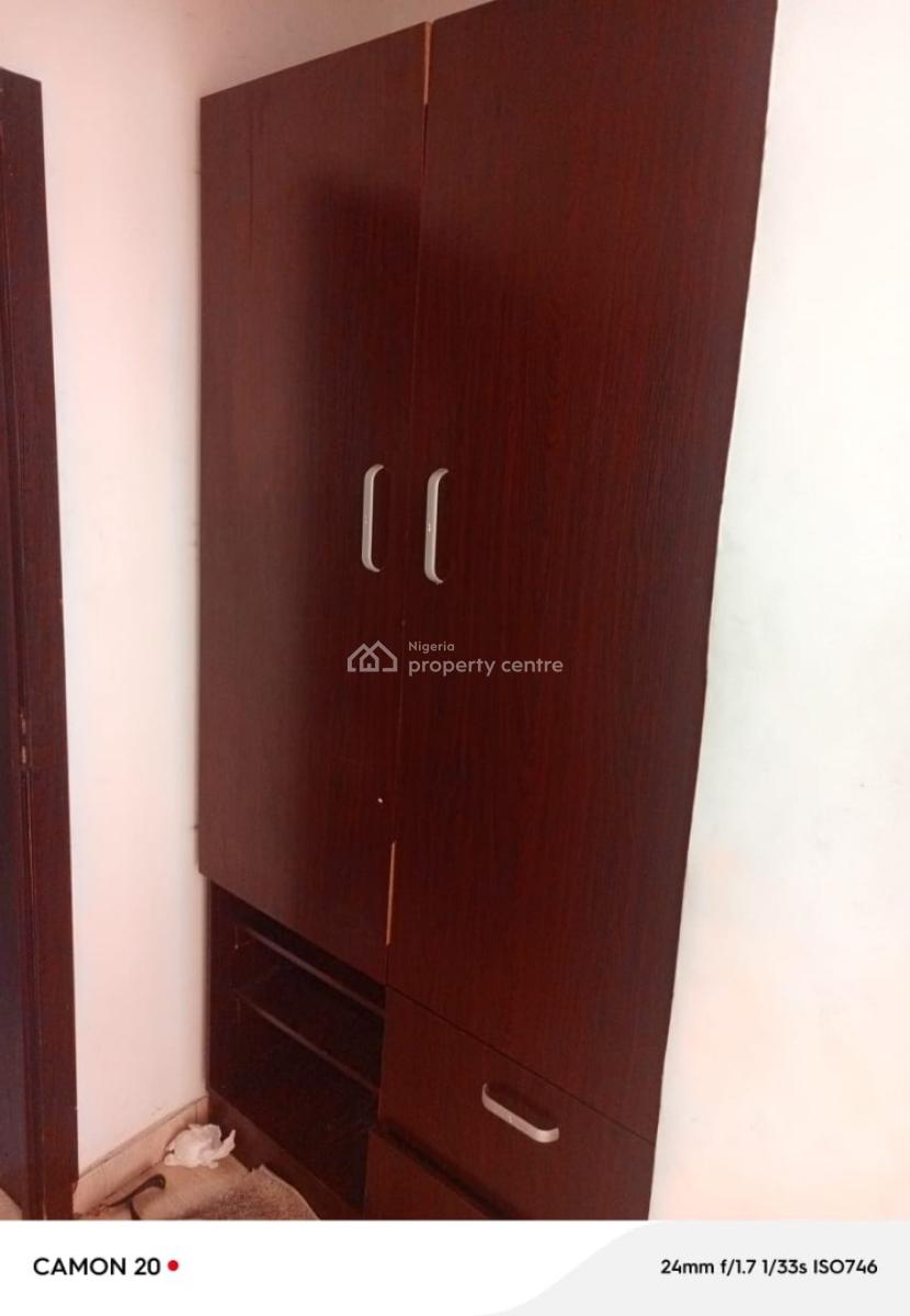 Specious 3 Bedroom Flat, Platinum Way, Ikate, Lekki, Lagos, Flat / Apartment for Rent