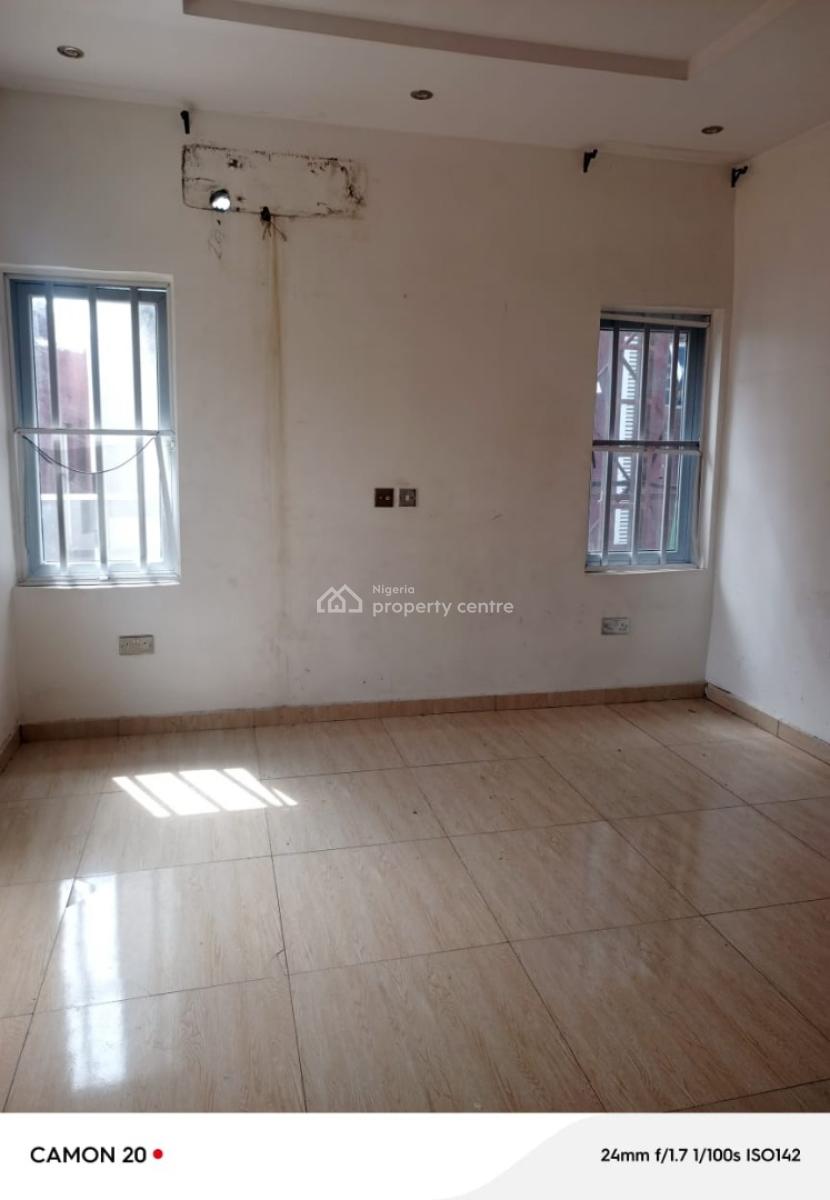 Specious 3 Bedroom Flat, Platinum Way, Ikate, Lekki, Lagos, Flat / Apartment for Rent
