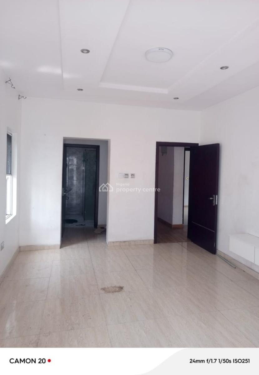Specious 3 Bedroom Flat, Platinum Way, Ikate, Lekki, Lagos, Flat / Apartment for Rent
