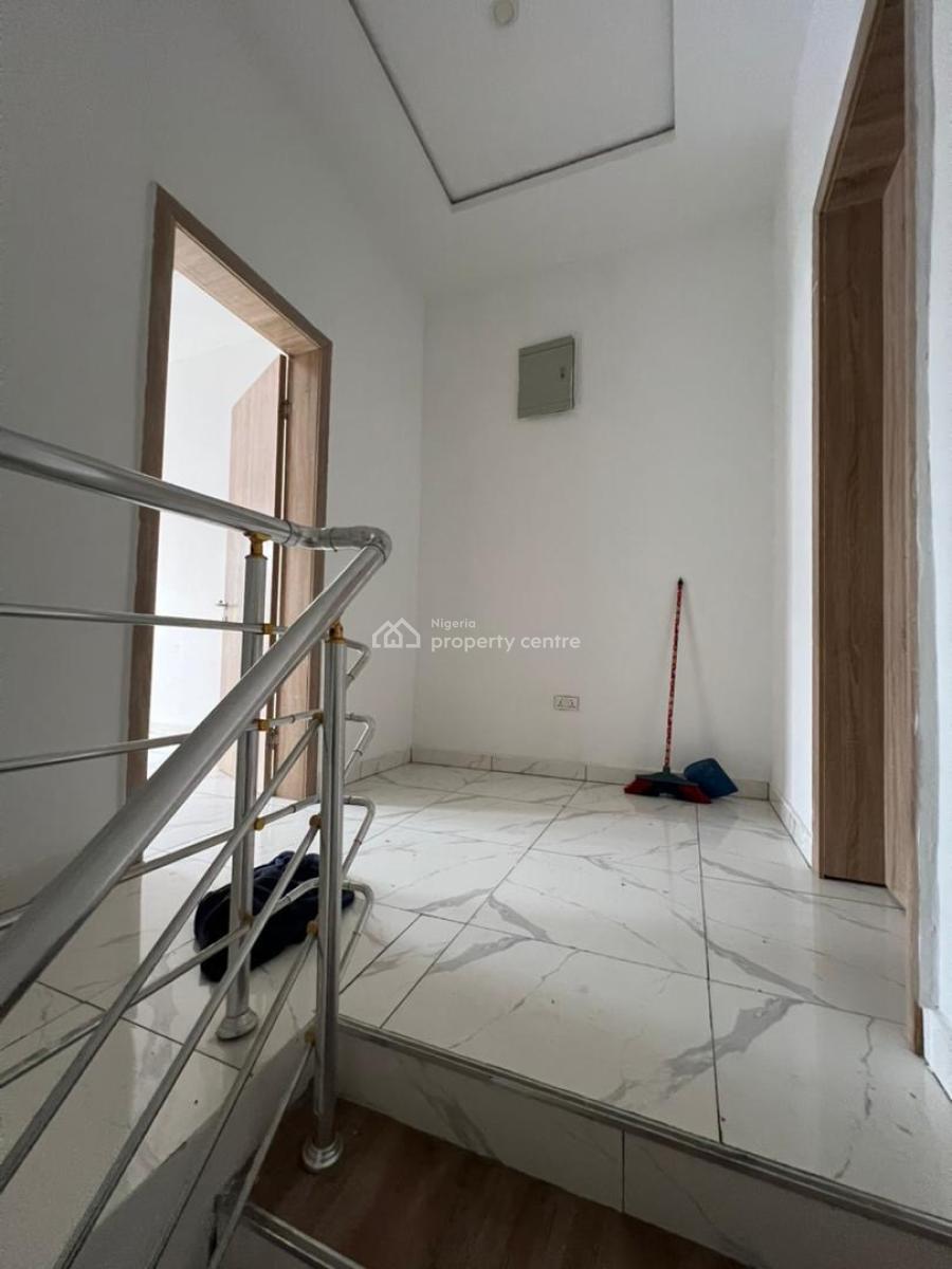 Contemporary 3 Bedroom Terrace Duplex, Ikota, Lekki, Lagos, Terraced Duplex for Sale