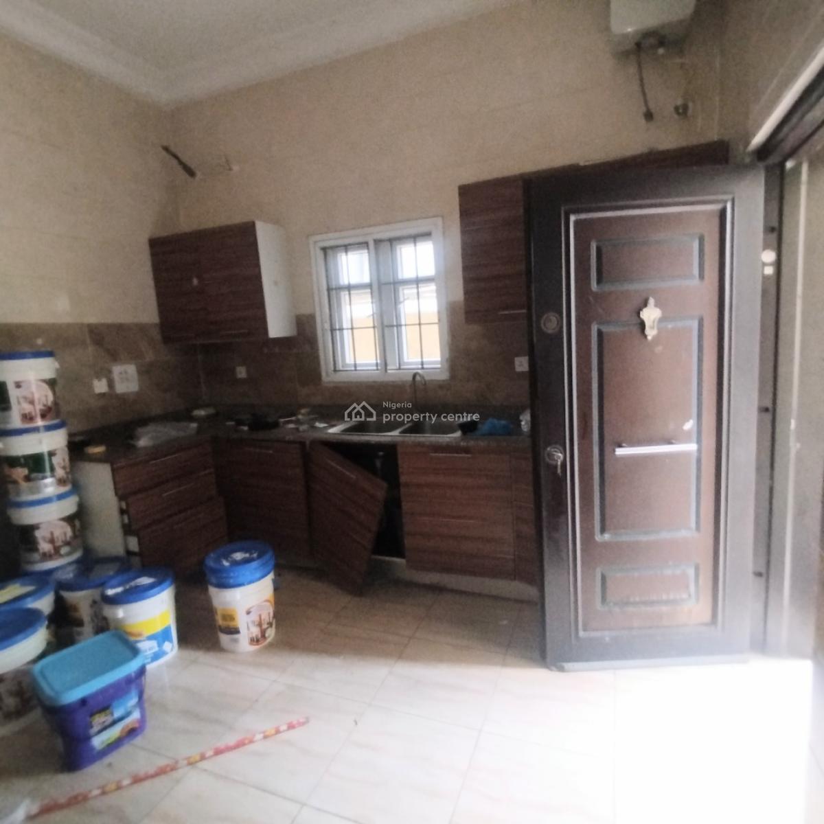 Nice 2 Bedroom Flat, Ikota Villa, Lekki Expressway, Lekki, Lagos, Flat / Apartment for Rent