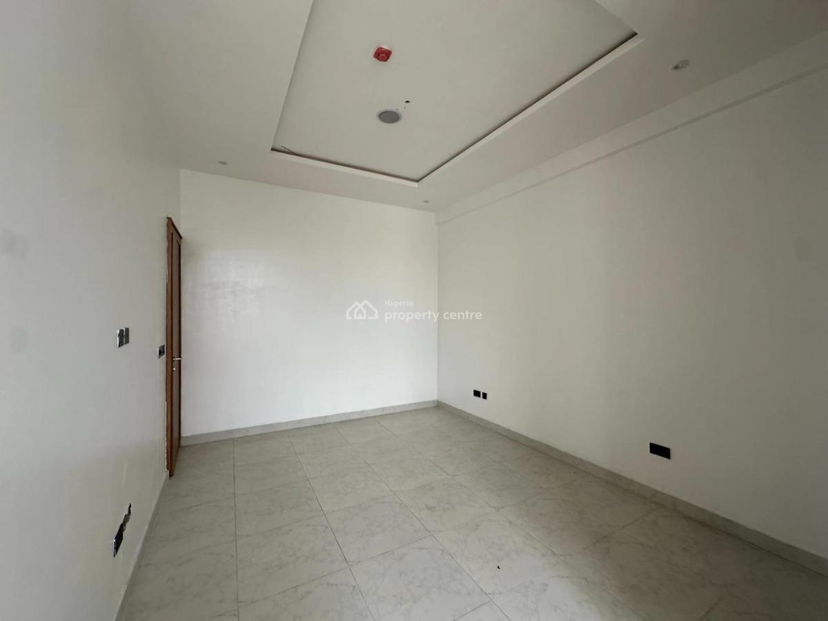 Exquisitely Finished 2bedroom Apartment in Lekki-phase-1, Off Admiralt, Lekki Phase 1, Lekki, Lagos, Flat / Apartment for Rent