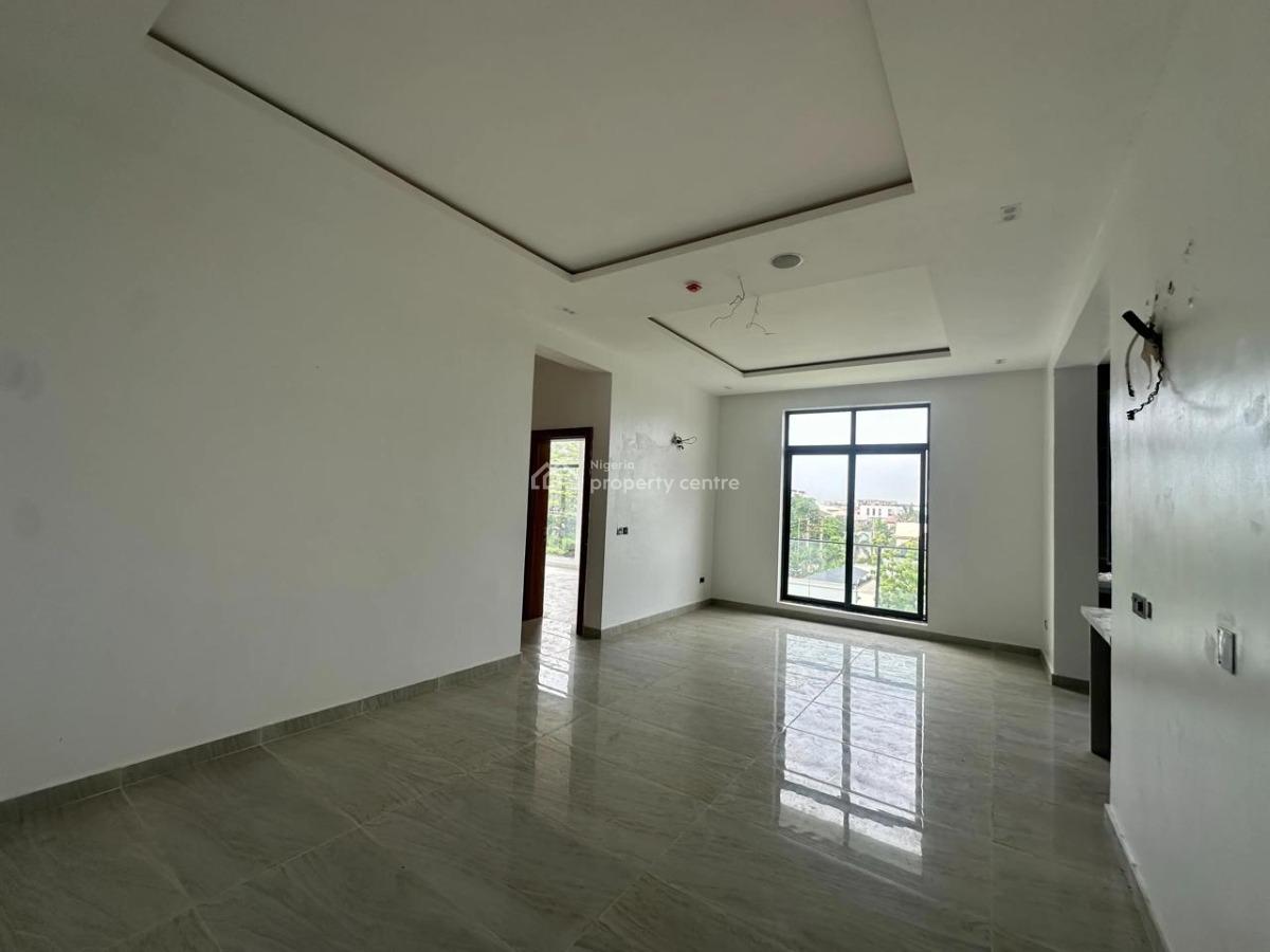 Exquisitely Finished 2bedroom Apartment in Lekki-phase-1, Off Admiralt, Lekki Phase 1, Lekki, Lagos, Flat / Apartment for Rent